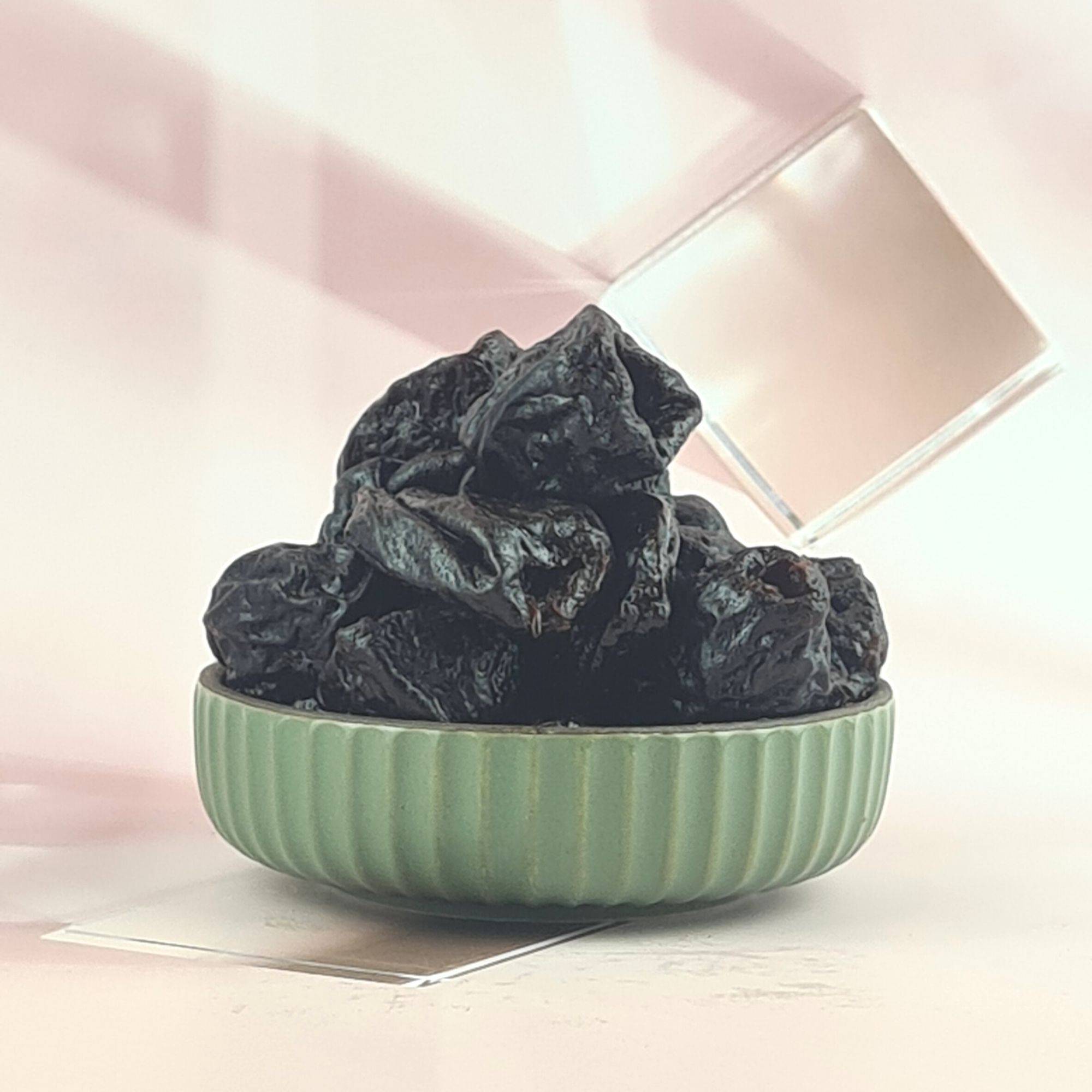 Health Paradise Natural Dried Pitted Prunes 150g